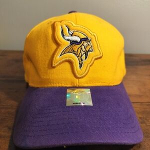 STARTER Yellow and Purple Hat